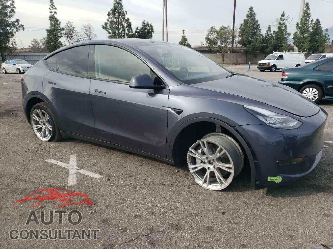 TESLA MODEL Y 2023 - 7SAYGDEE0PA079126
