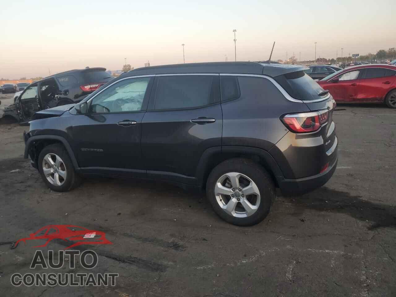 JEEP COMPASS 2019 - 3C4NJDBB5KT600642