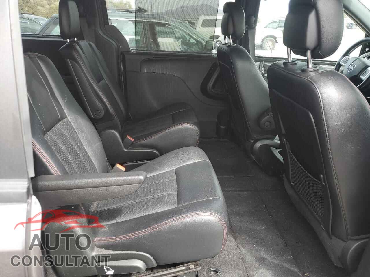 DODGE CARAVAN 2018 - 2C4RDGEG2JR200041