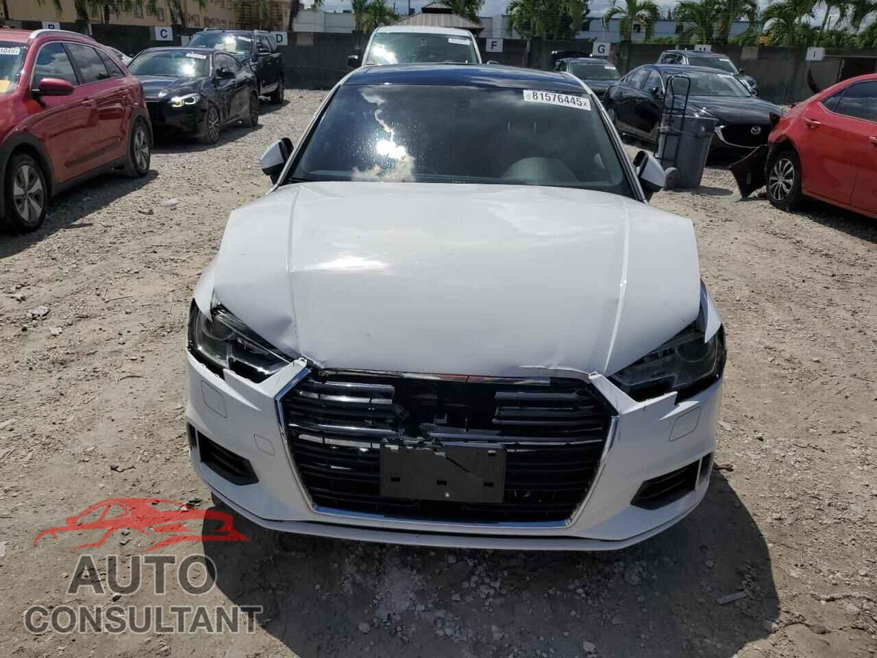AUDI A3 2017 - WAUAUGFF2H1050334