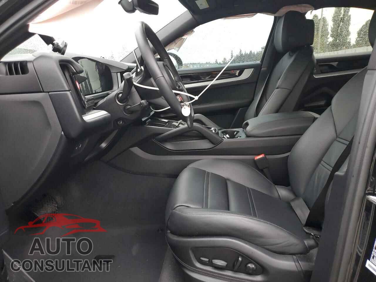 PORSCHE CAYENNE 2025 - WP1BA2AYXSDA29182