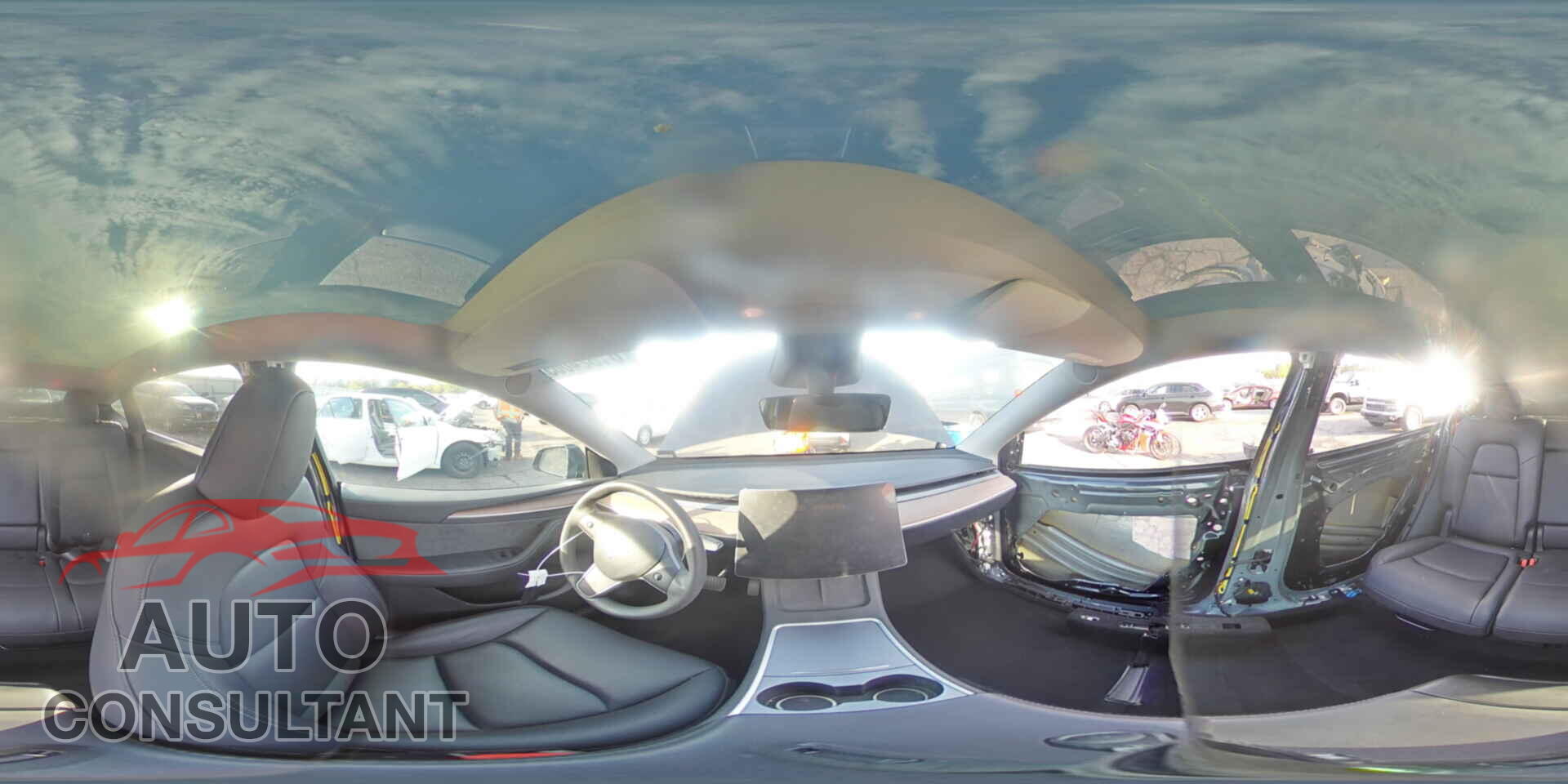 TESLA MODEL Y 2024 - 7SAYGAEE9RF062278