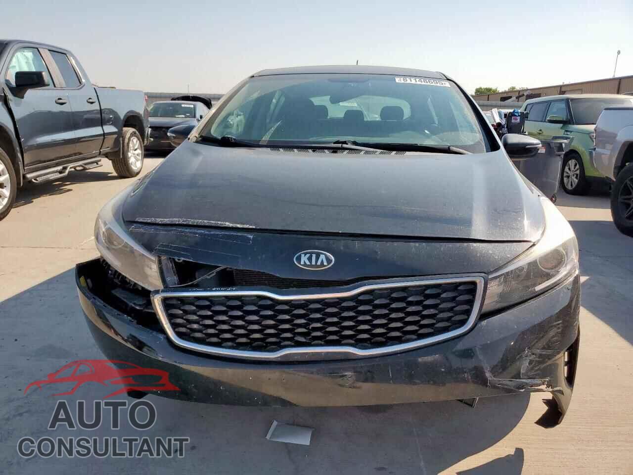 KIA FORTE 2017 - KNAFK5A82H5690321