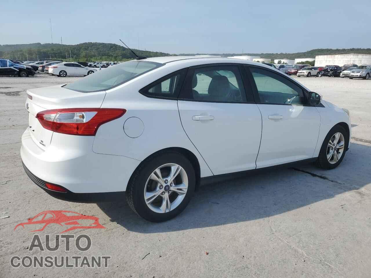 FORD FOCUS 2014 - 1FADP3F21EL389900