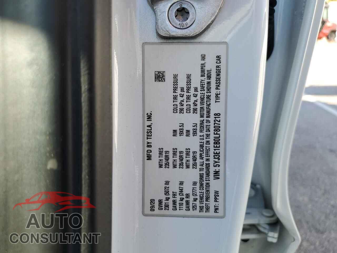 TESLA MODEL 3 2020 - 5YJ3E1EB0LF807218