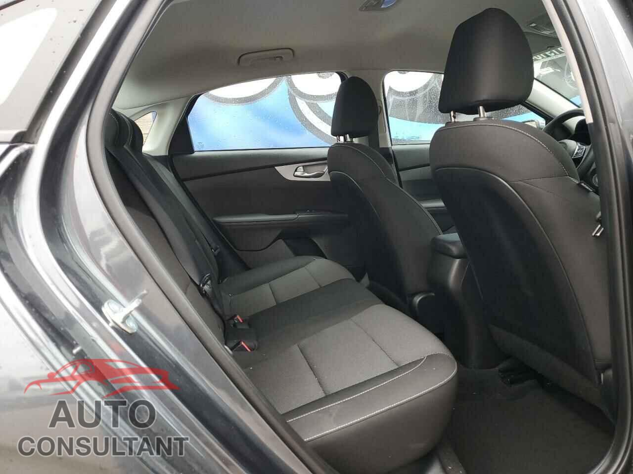 KIA FORTE 2023 - 3KPF24AD2PE663245