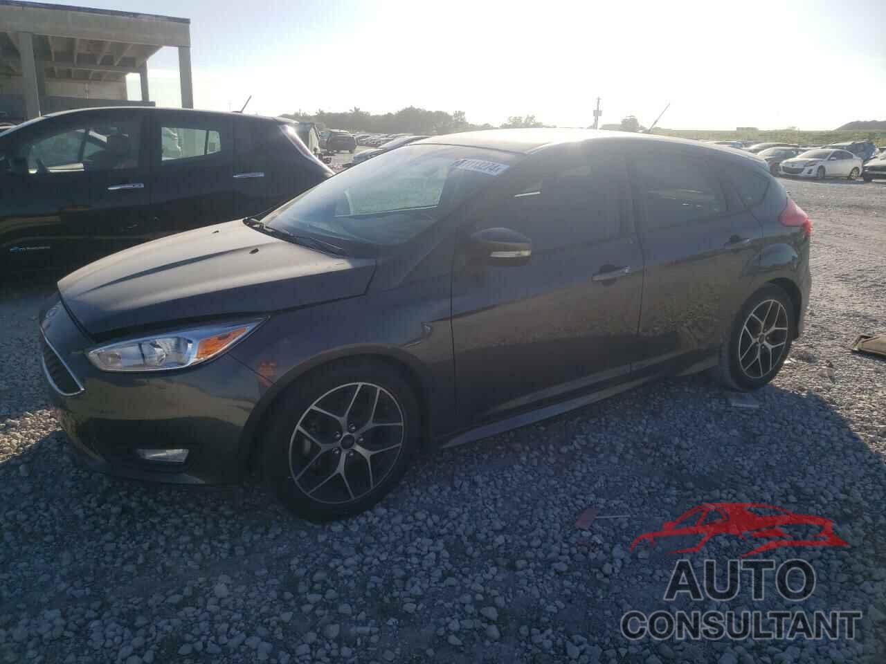 FORD FOCUS 2015 - 1FADP3K23FL238645