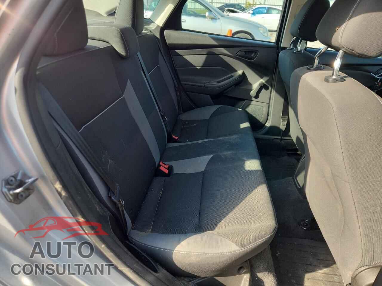 FORD FOCUS 2014 - 1FADP3E20EL288445