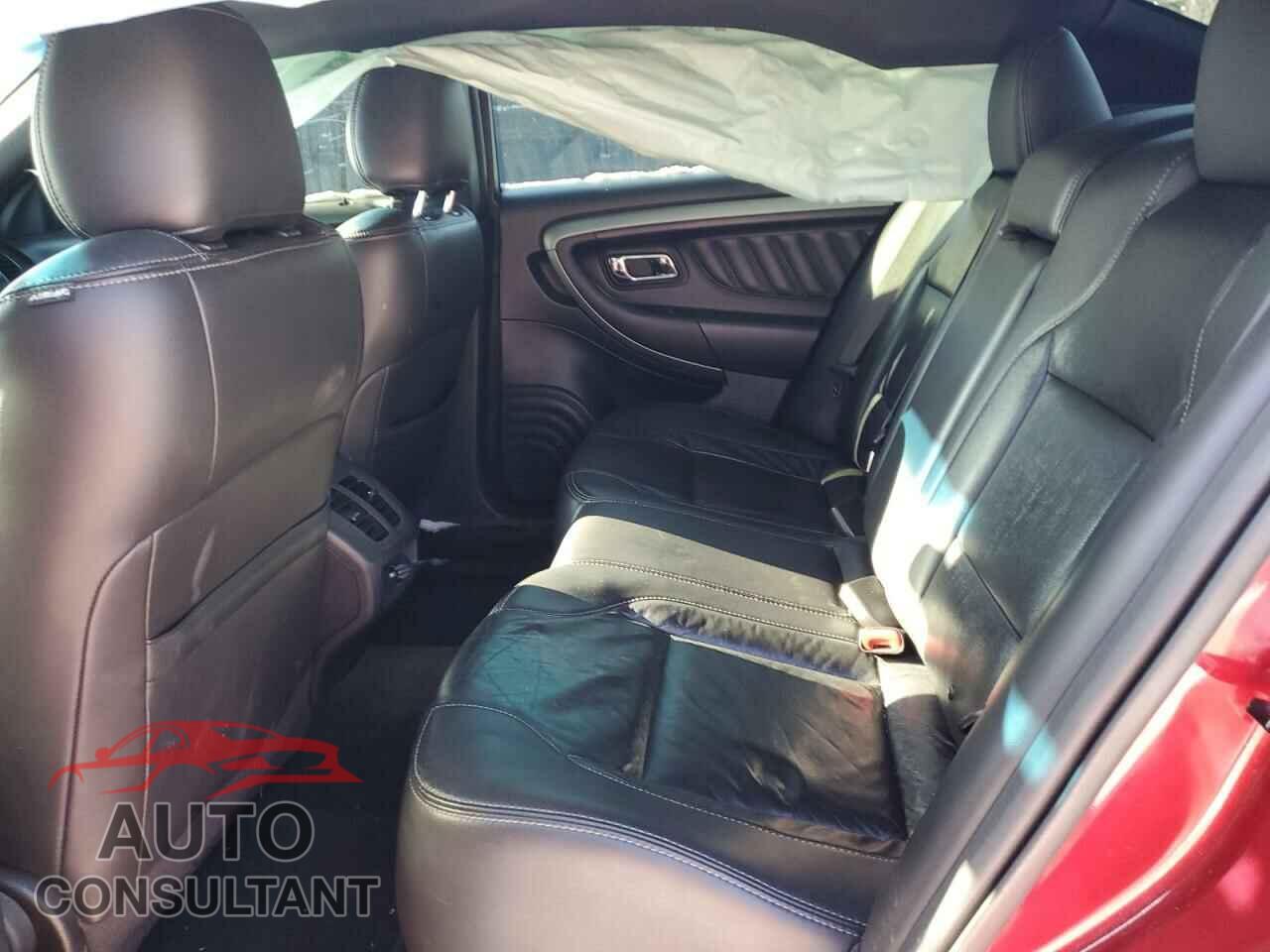FORD TAURUS 2015 - 1FAHP2E88FG125570