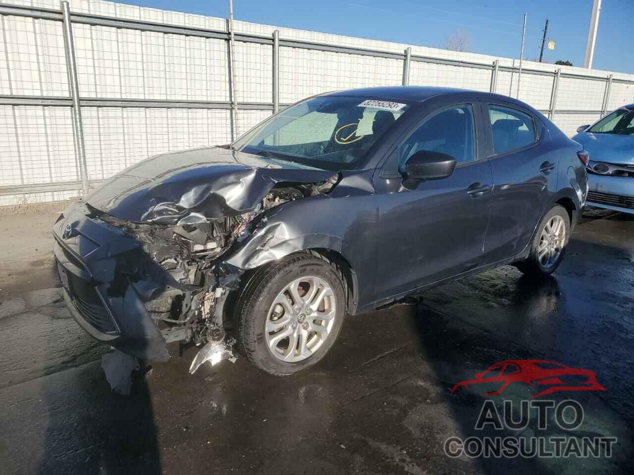 TOYOTA YARIS 2018 - 3MYDLBYV4JY326350