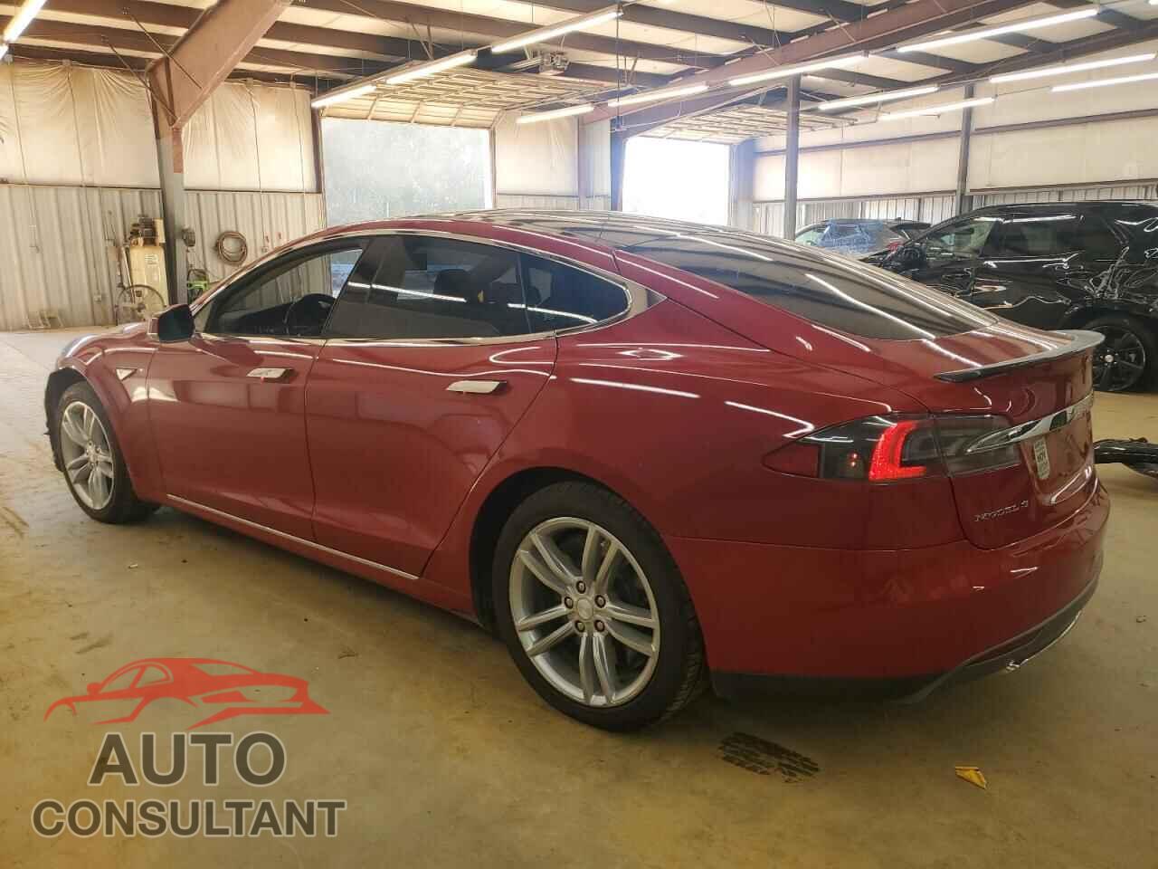 TESLA MODEL S 2014 - 5YJSA1H19EFP39756