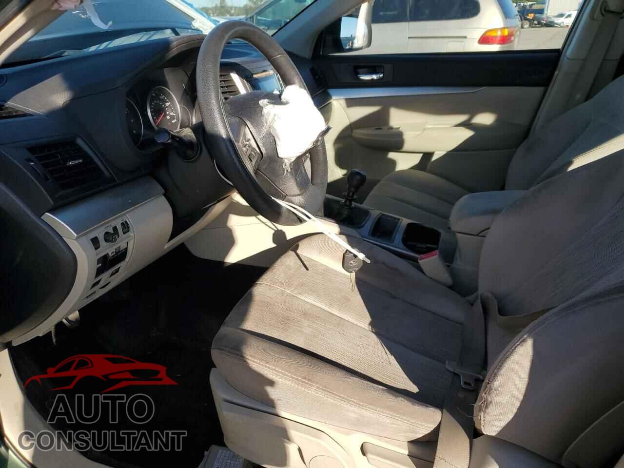 SUBARU OUTBACK 2013 - 4S4BRBAC1D1299402