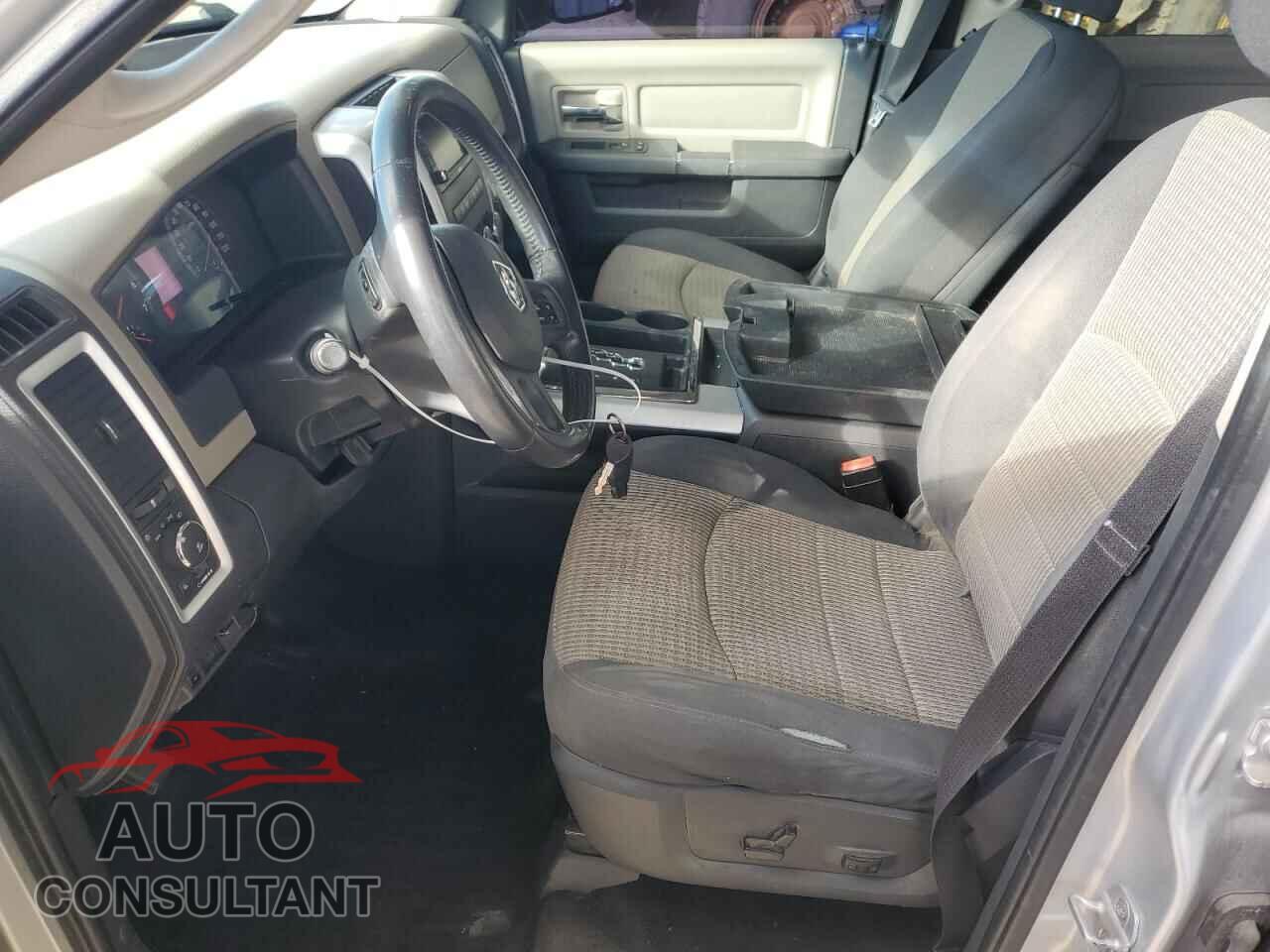 DODGE RAM 1500 2012 - 1C6RD7LT8CS311301