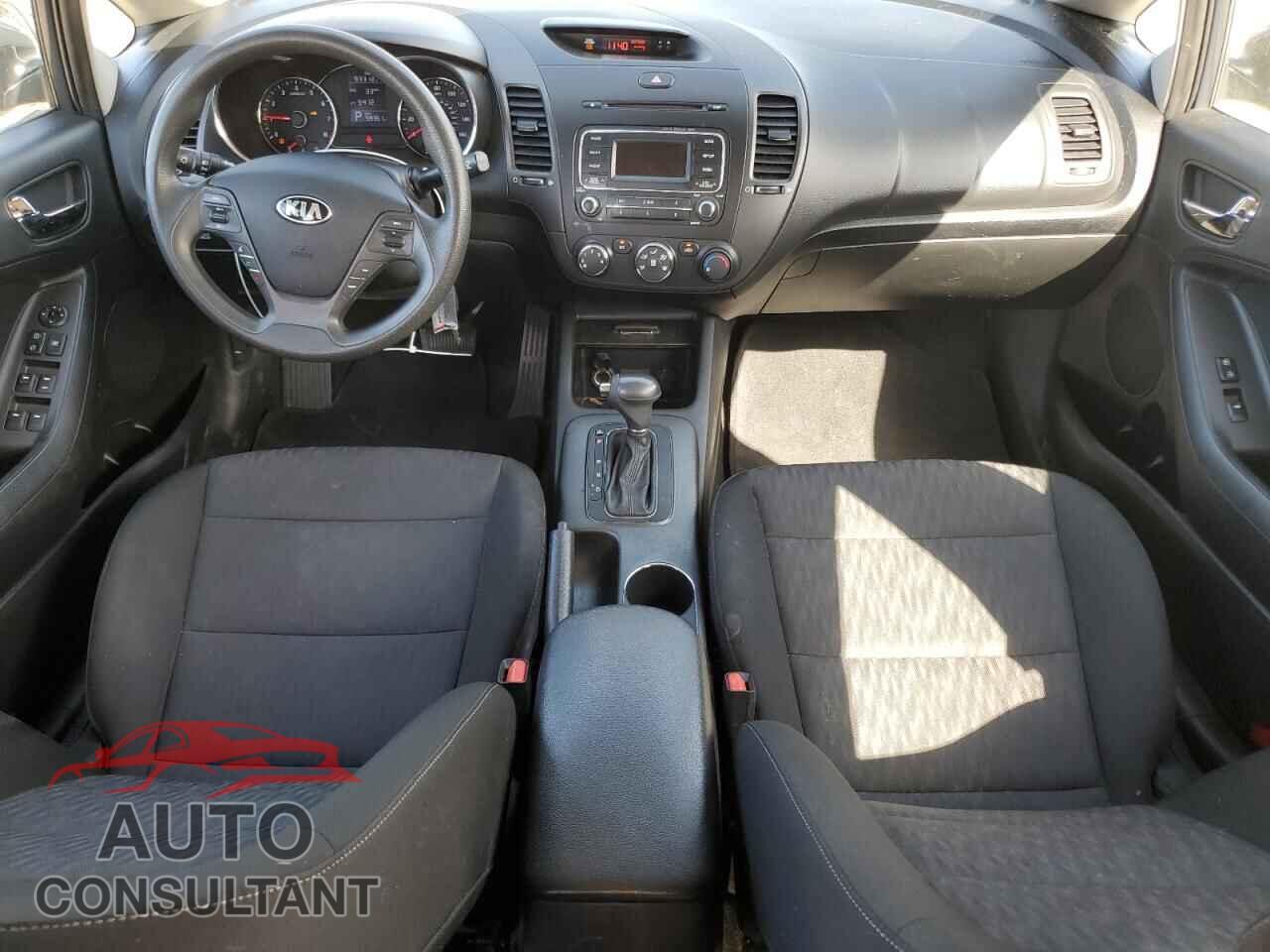 KIA FORTE 2016 - KNAFK4A66G5488055
