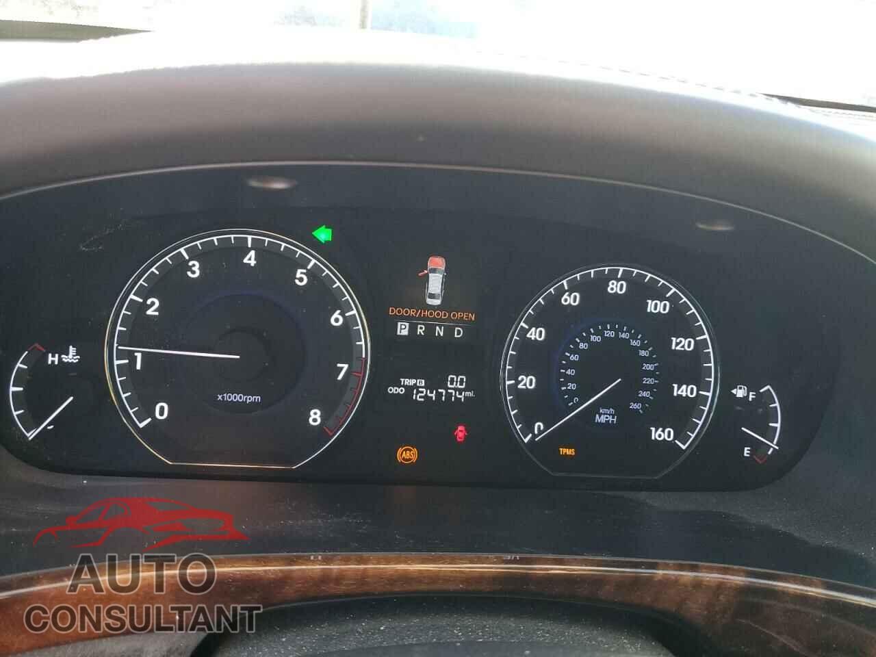 HYUNDAI EQUUS 2011 - KMHGH4JFXBU034357
