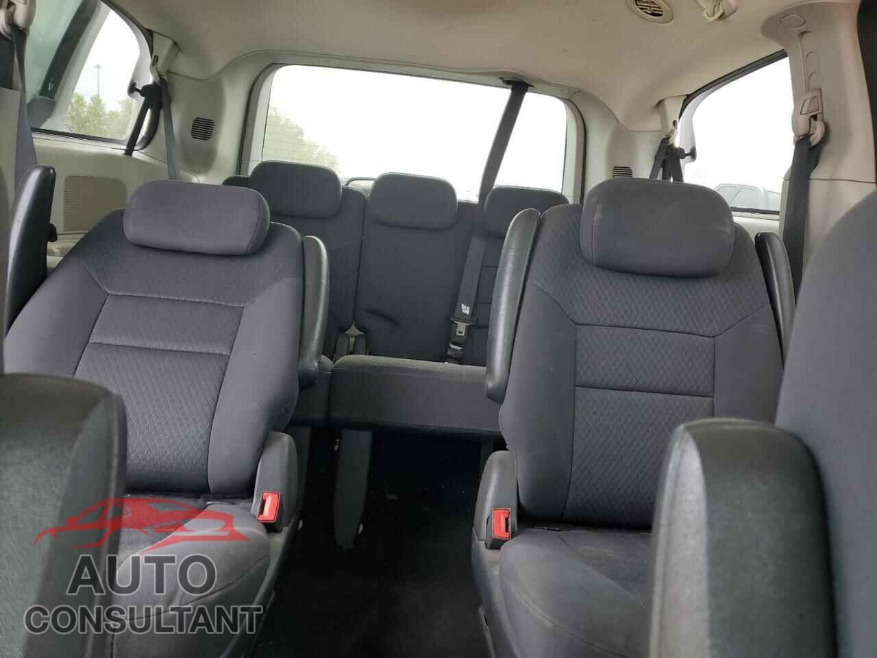 DODGE CARAVAN 2010 - 2D4RN5D19AR443959