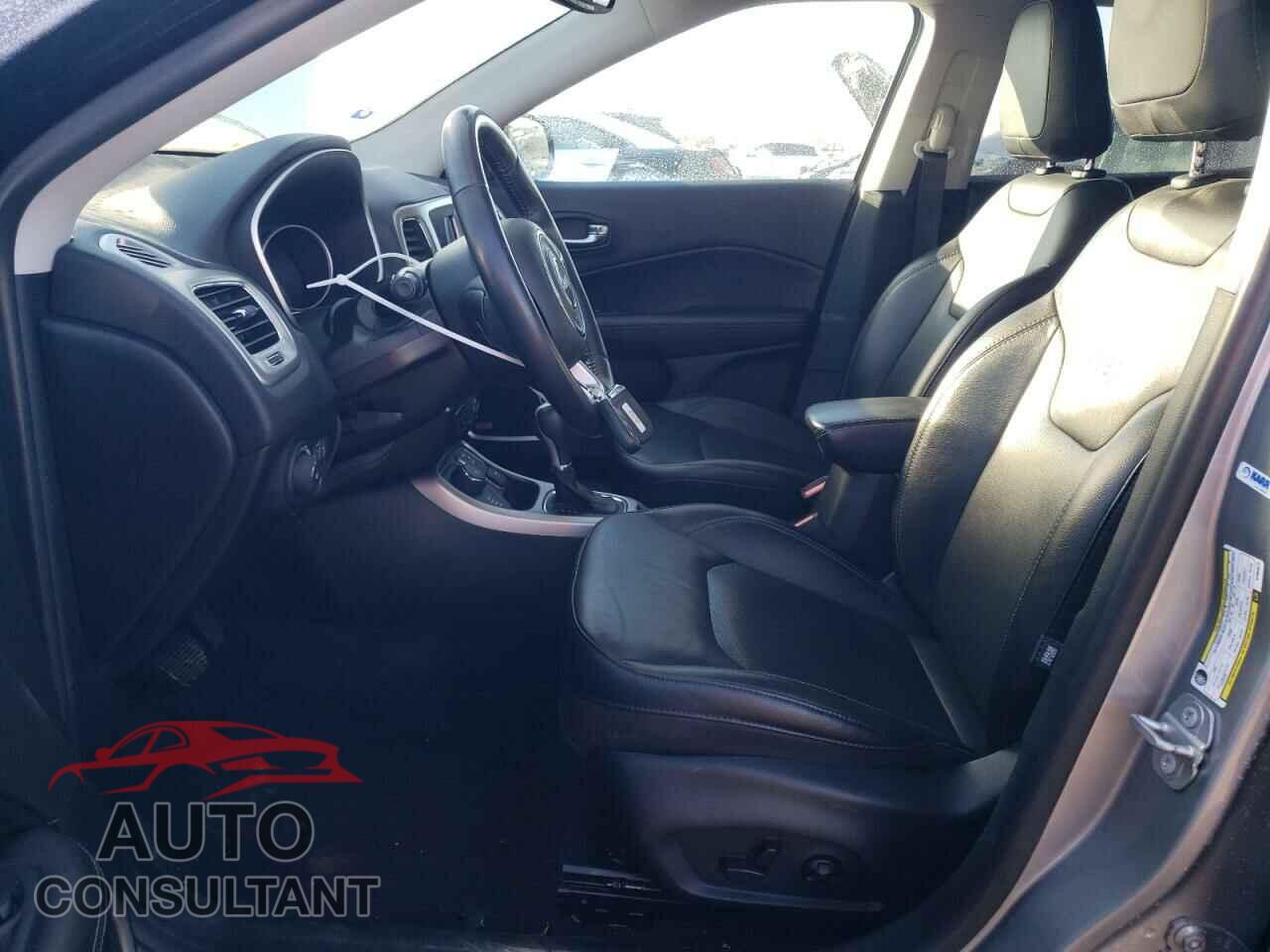 JEEP COMPASS 2019 - 3C4NJDCB1KT803073