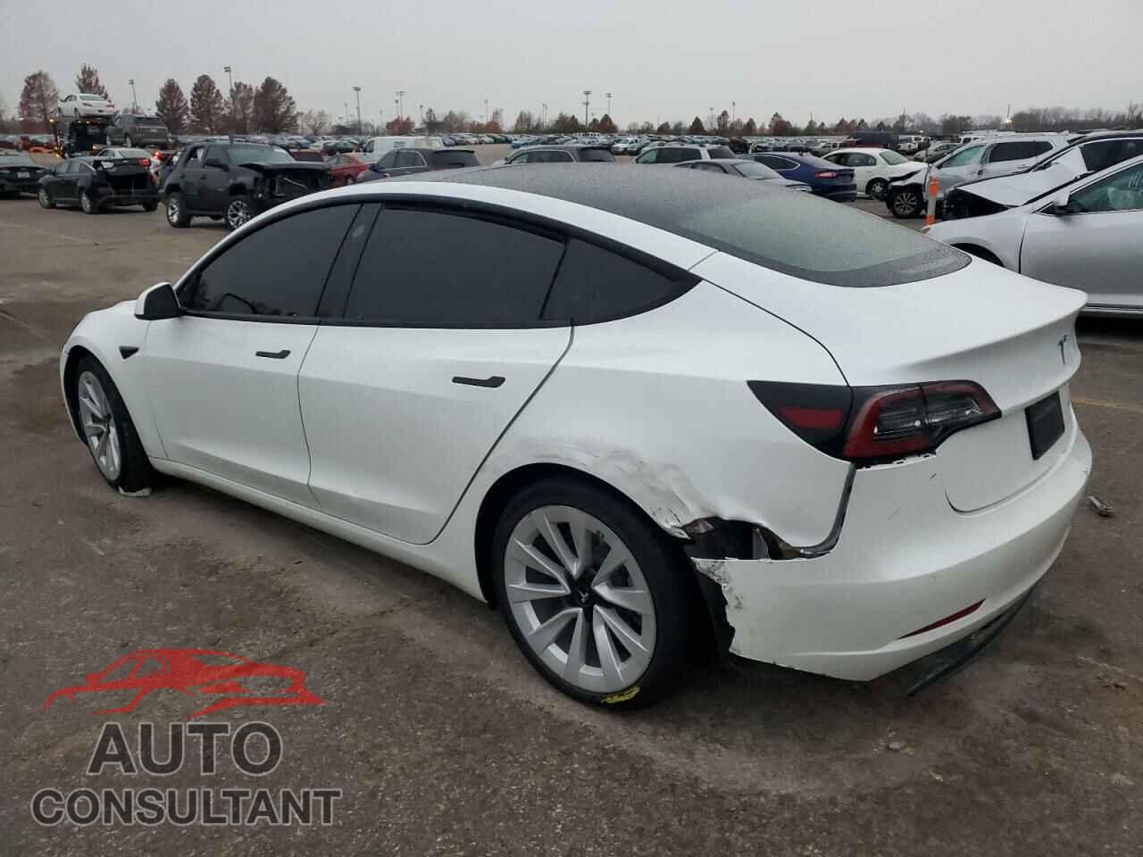 TESLA MODEL 3 2021 - 5YJ3E1EBXMF906758