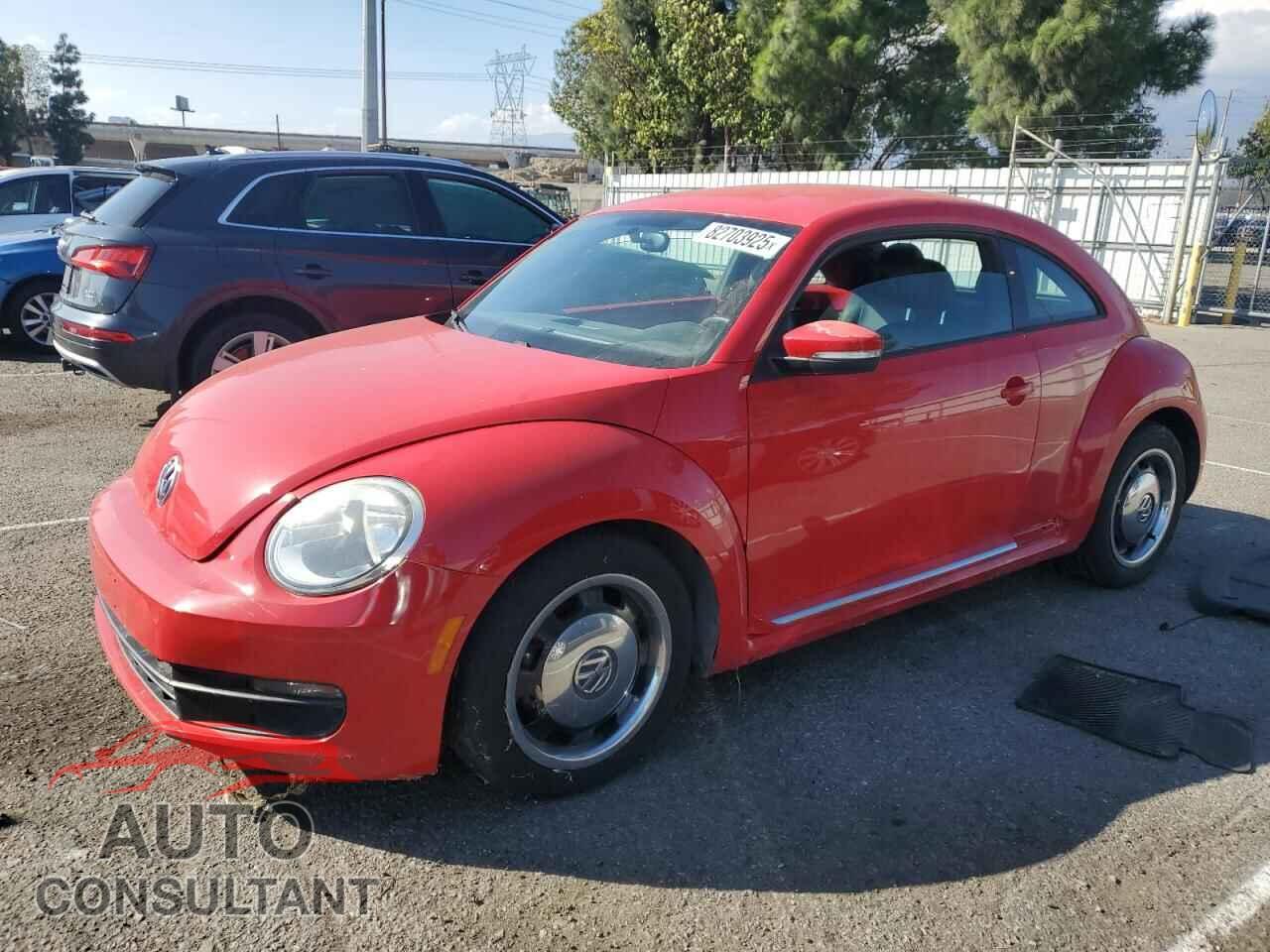 VOLKSWAGEN BEETLE 2012 - 3VWJP7AT8CM648489