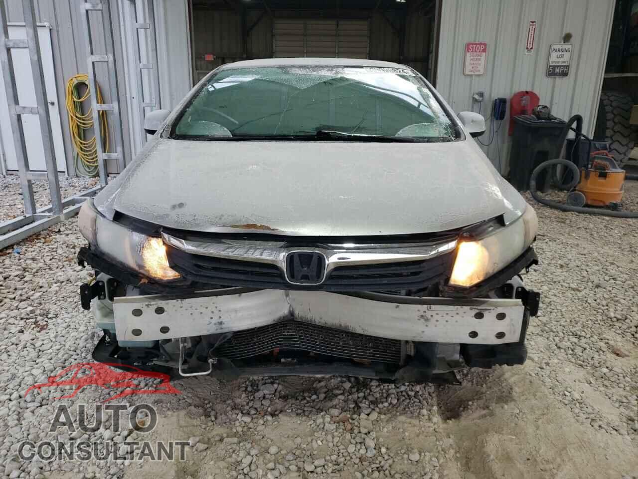 HONDA CIVIC 2012 - 19XFB2F58CE093235