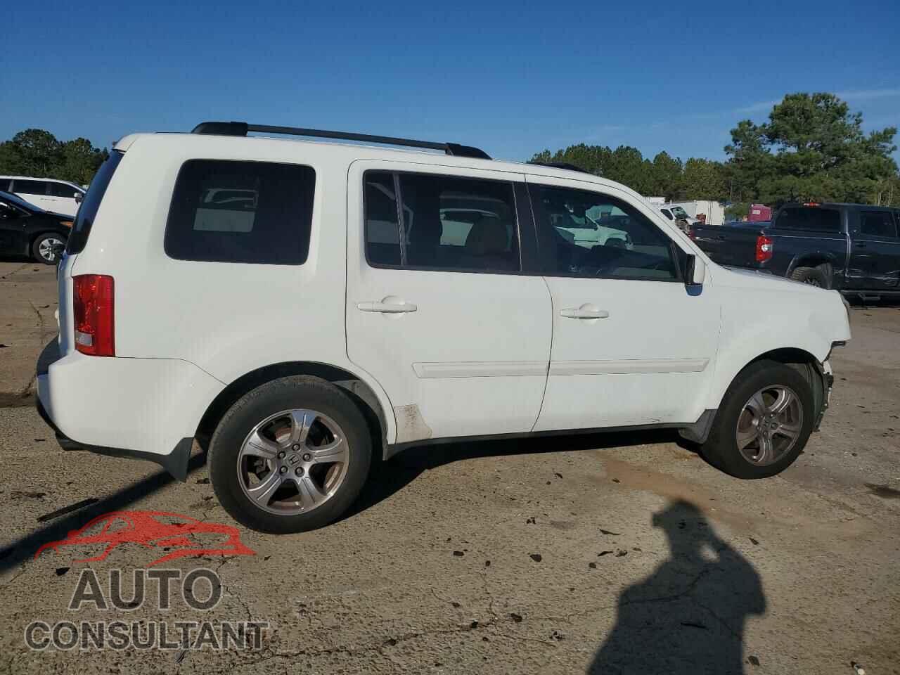 HONDA PILOT 2012 - 5FNYF3H51CB017124