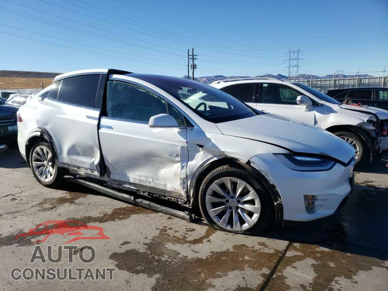 TESLA MODEL X 2016 - 5YJXCBE25GF029324
