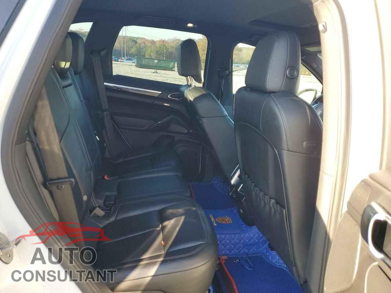 PORSCHE CAYENNE 2012 - WP1AA2A2XCLA07438