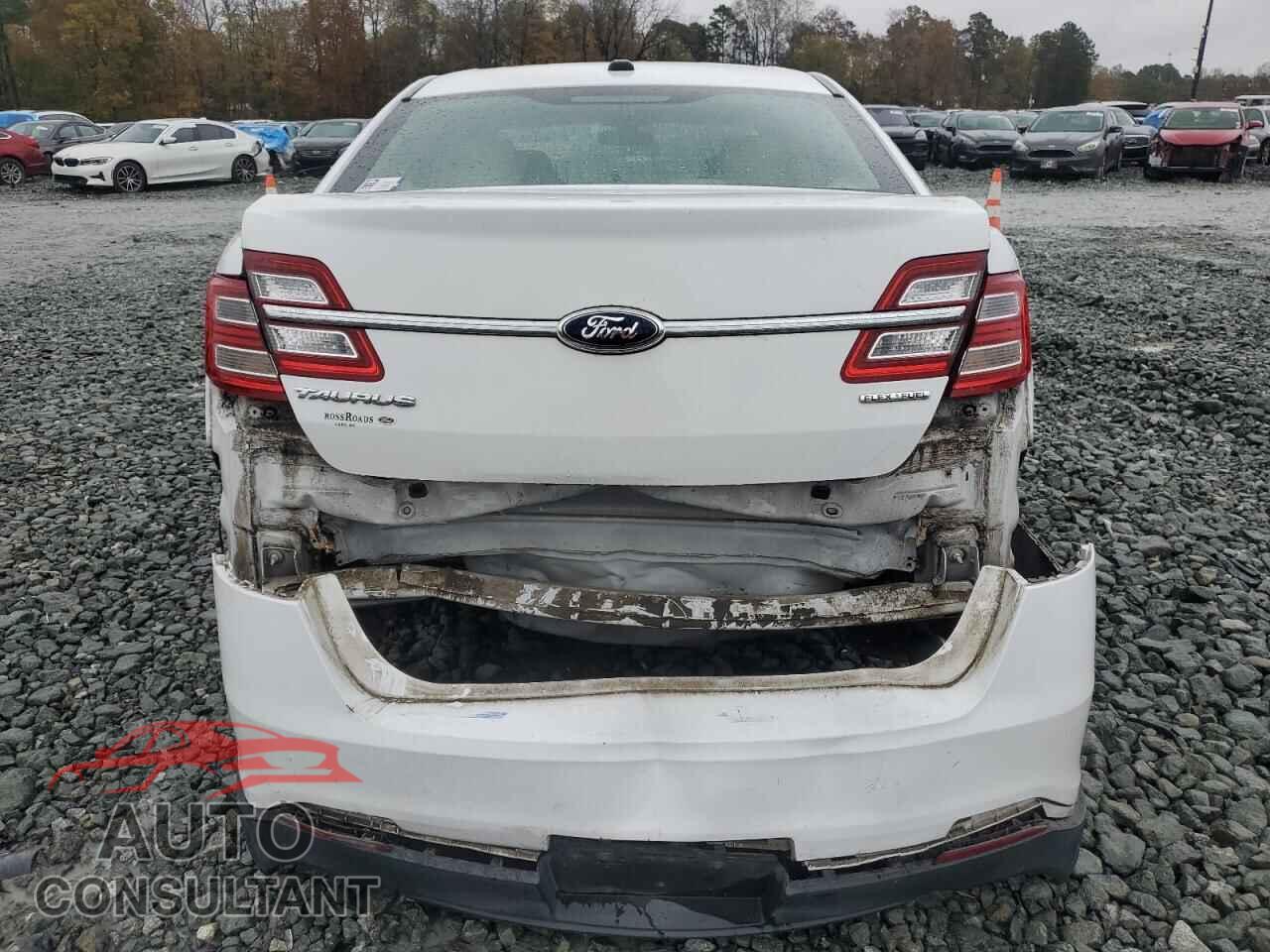 FORD TAURUS 2013 - 1FAHP2D87DG220071