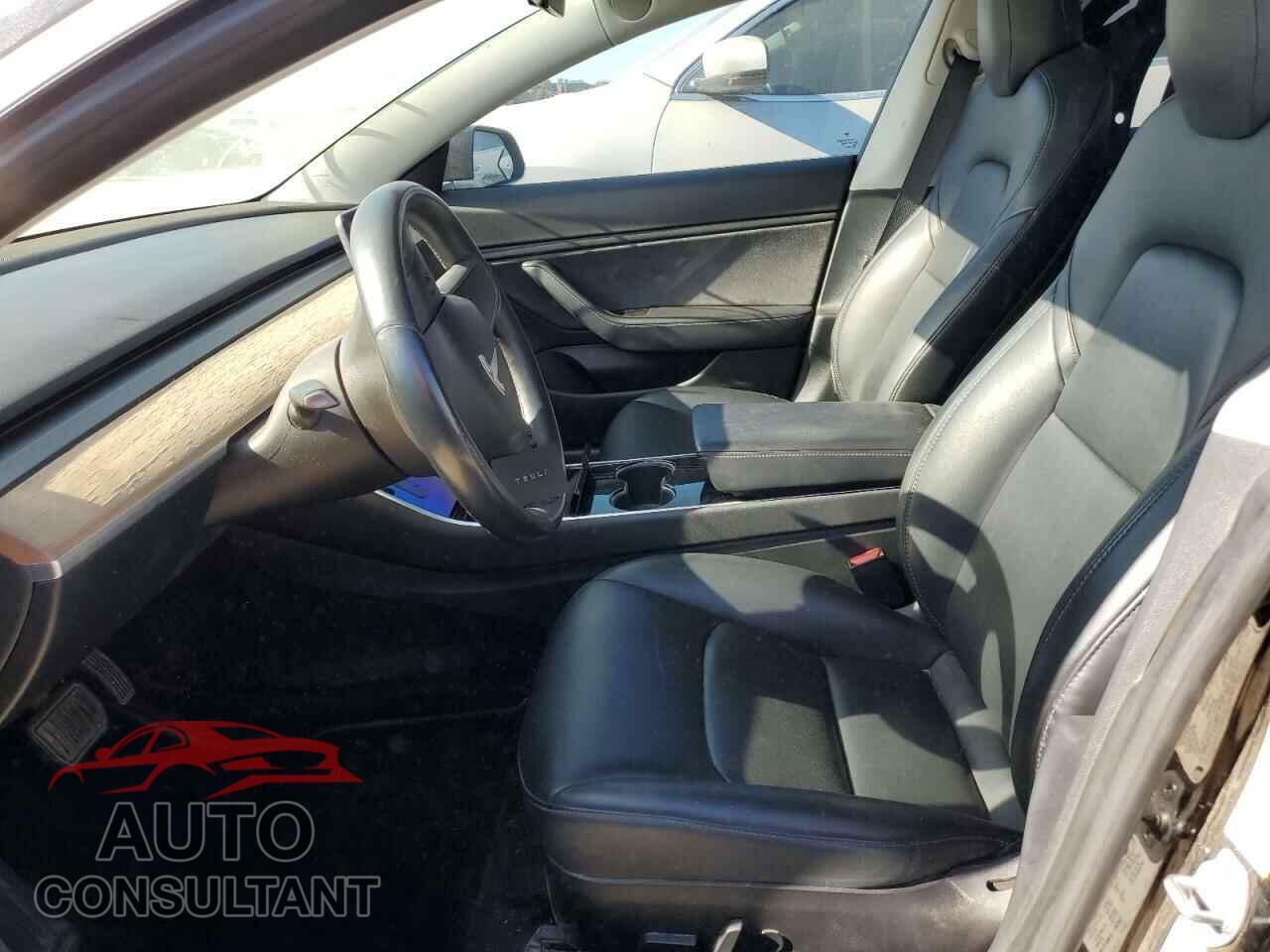TESLA MODEL 3 2018 - 5YJ3E1EAXJF109073