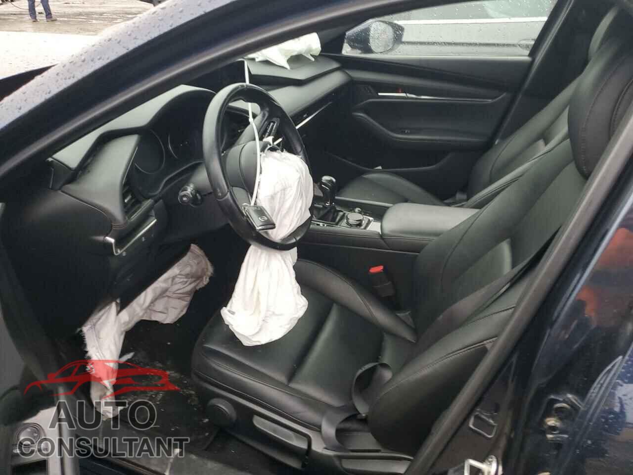 MAZDA 3 2019 - JM1BPBJM8K1125438