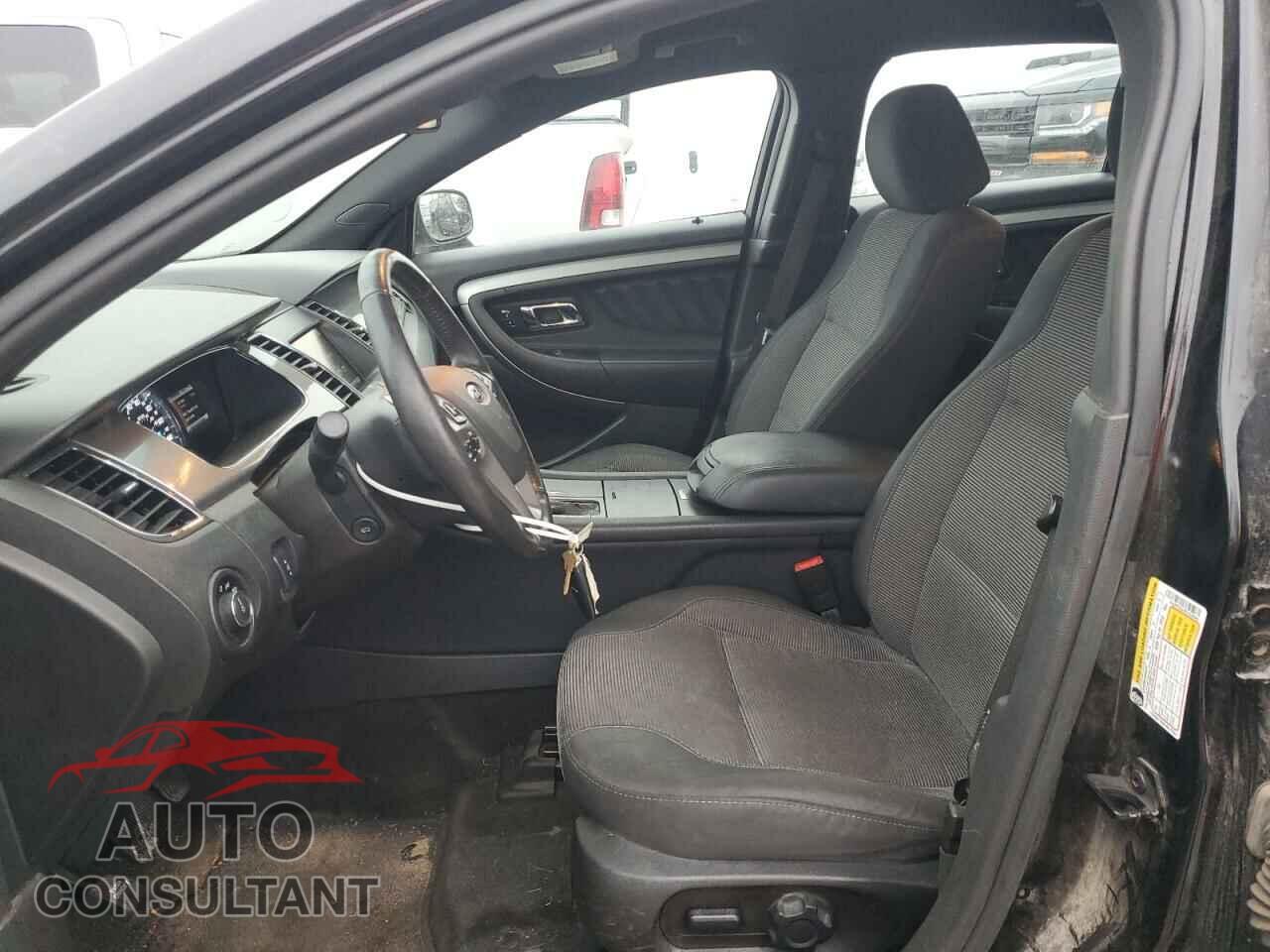 FORD TAURUS 2015 - 1FAHP2E82FG208945