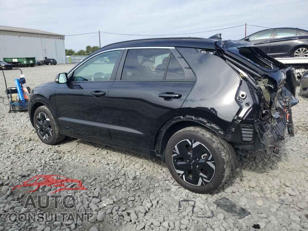 KIA NIRO WIND 2023 - KNDCR3L10P5018150