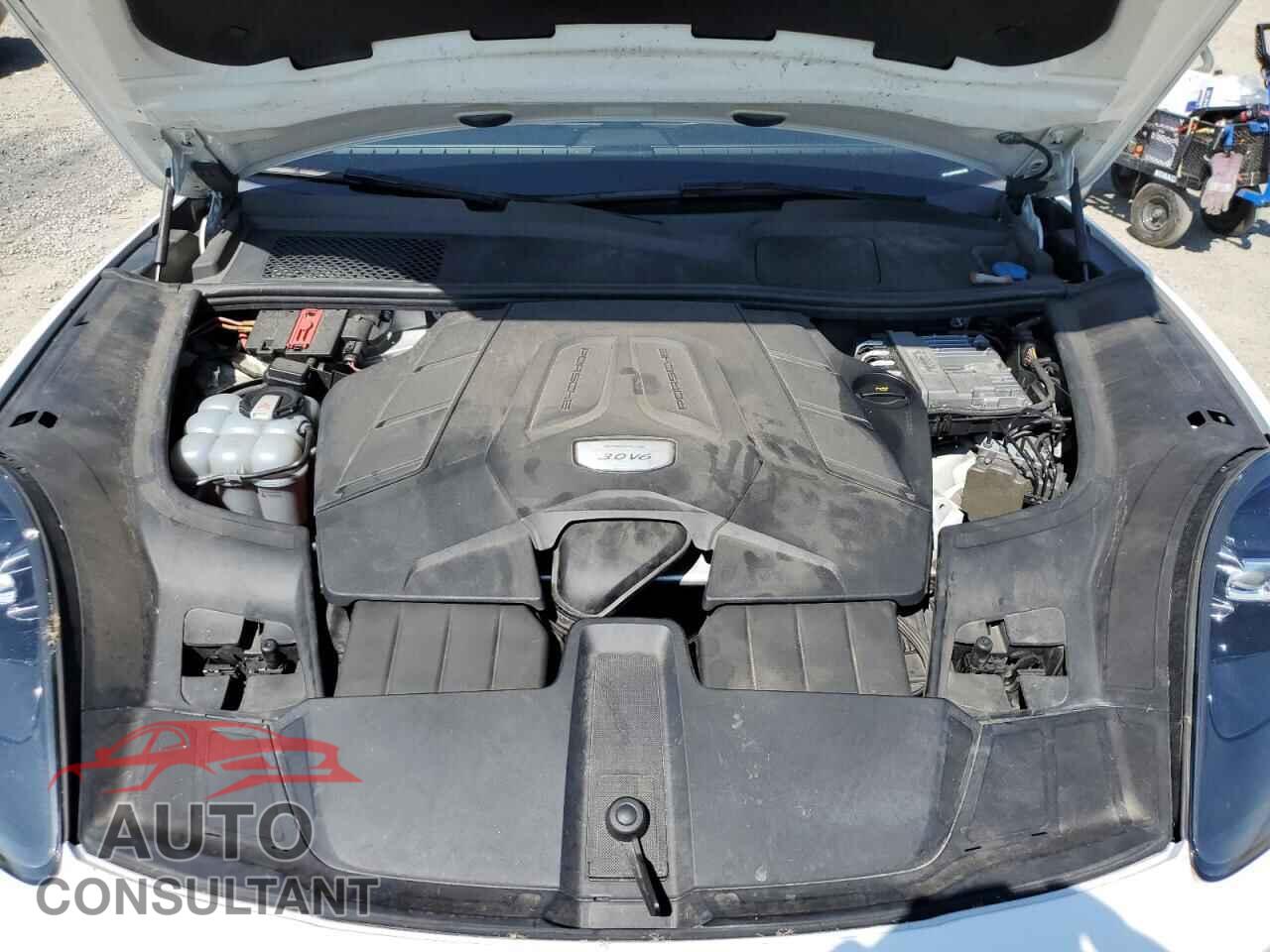 PORSCHE CAYENNE 2019 - WP1AA2AY4KDA03320
