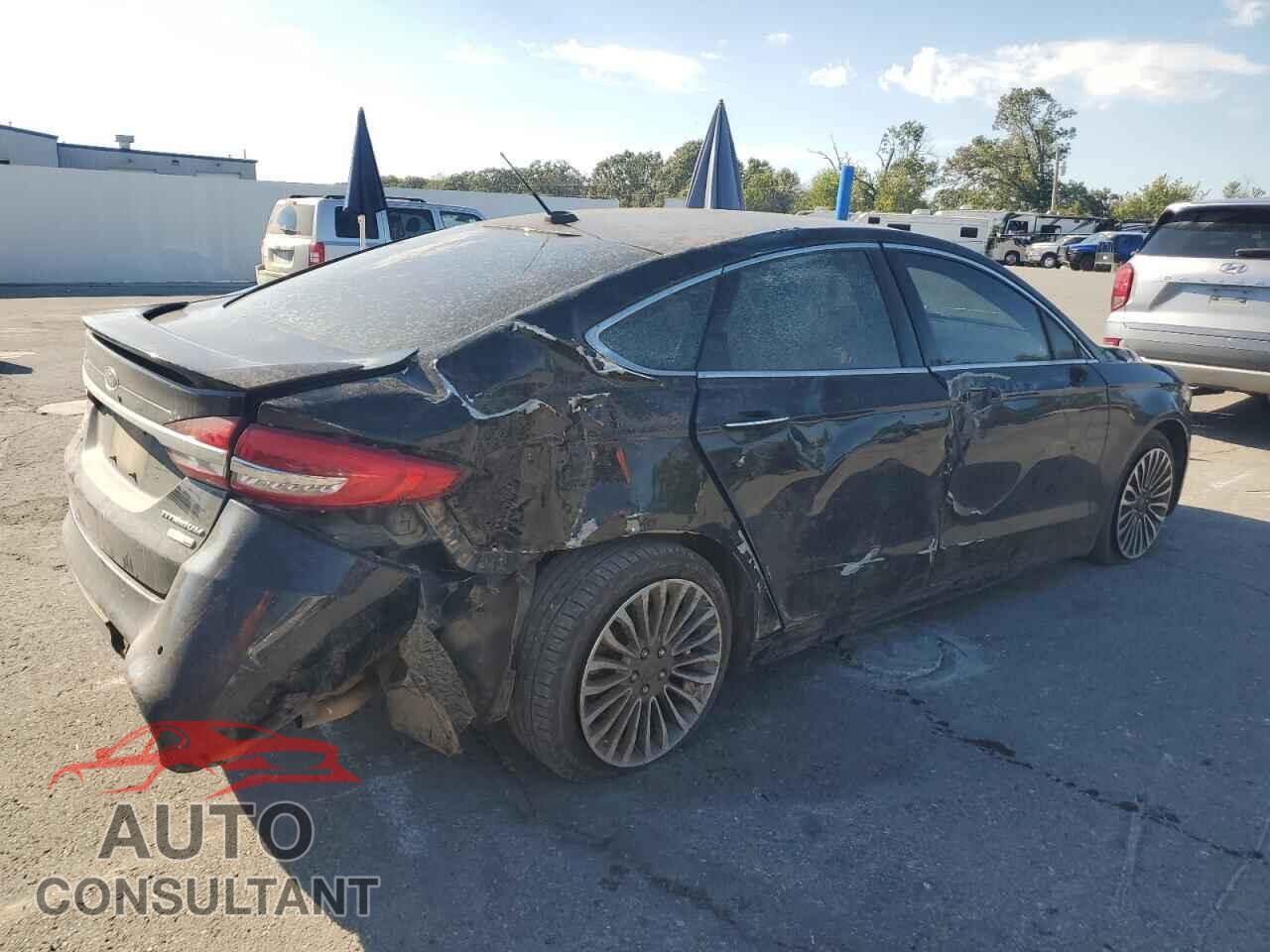 FORD FUSION 2018 - 3FA6P0D95JR219445