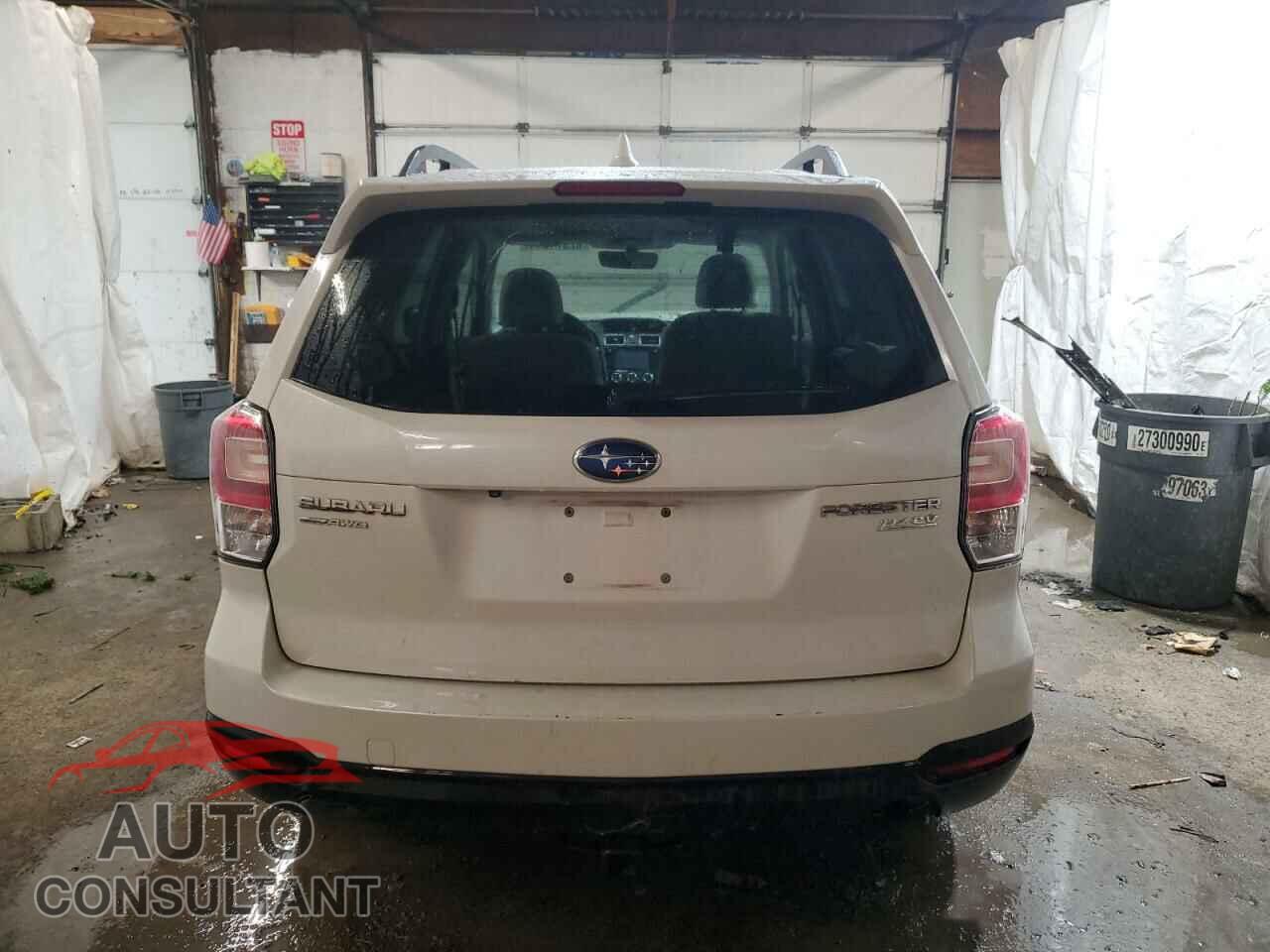 SUBARU FORESTER 2017 - JF2SJAEC4HH401418