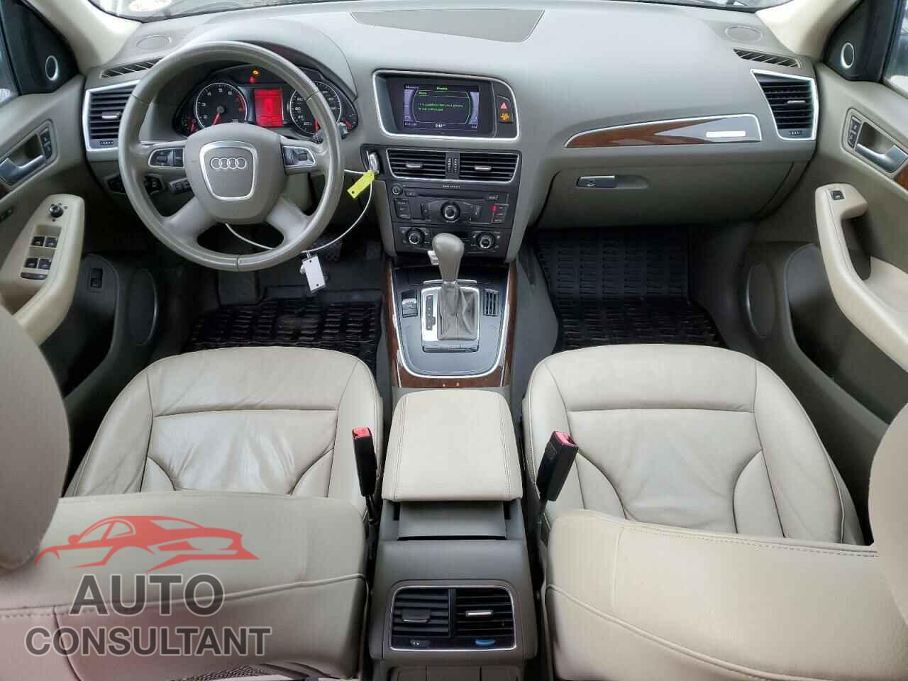 AUDI Q5 2011 - WA1DKAFPXBA031690