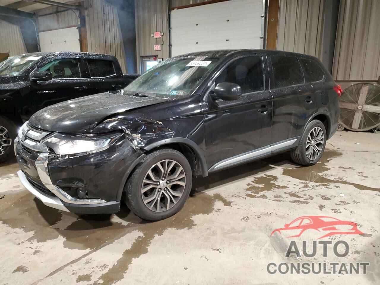 MITSUBISHI OUTLANDER 2018 - JA4AZ3A36JZ058125