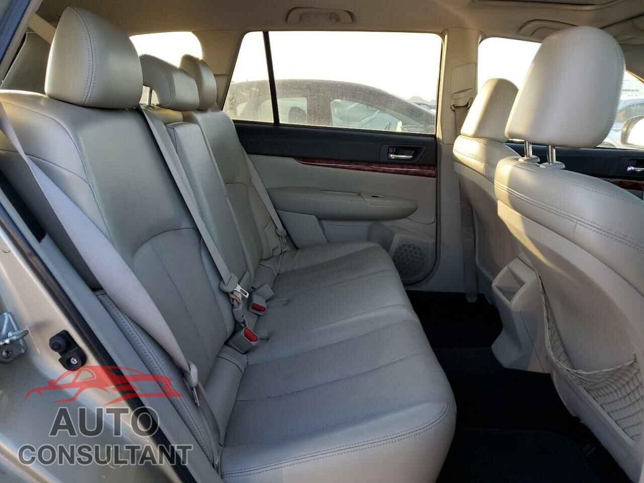 SUBARU OUTBACK 2010 - 4S4BRCKC9A3310330