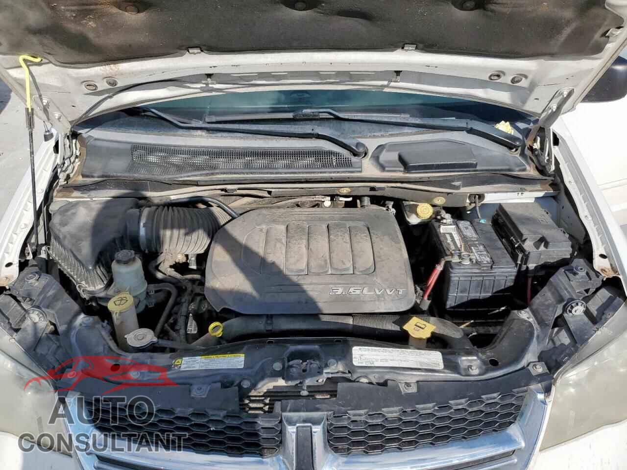 DODGE CARAVAN 2011 - 2D4RN4DG8BR692835