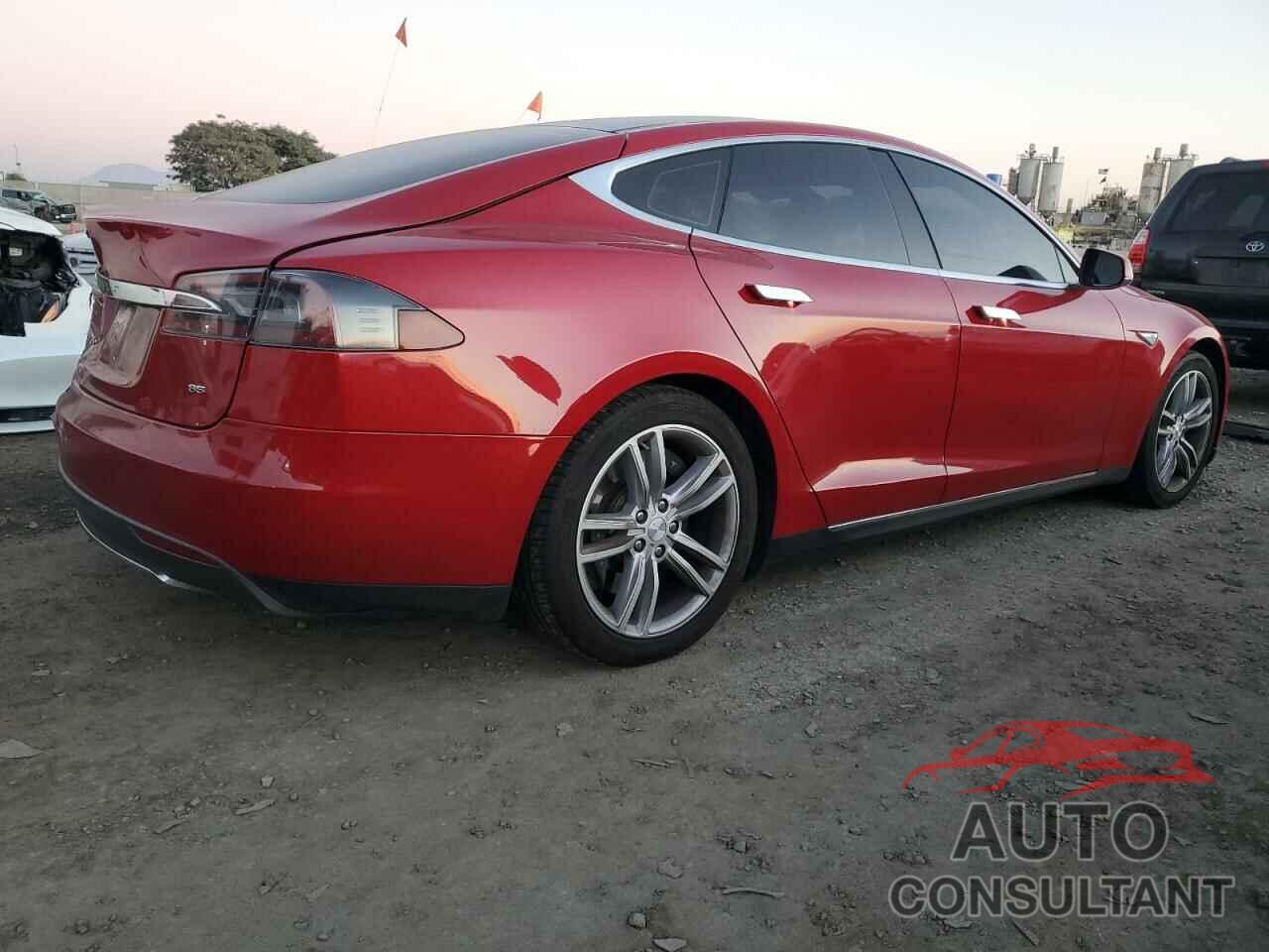 TESLA MODEL S 2014 - 5YJSA1H19EFP52863
