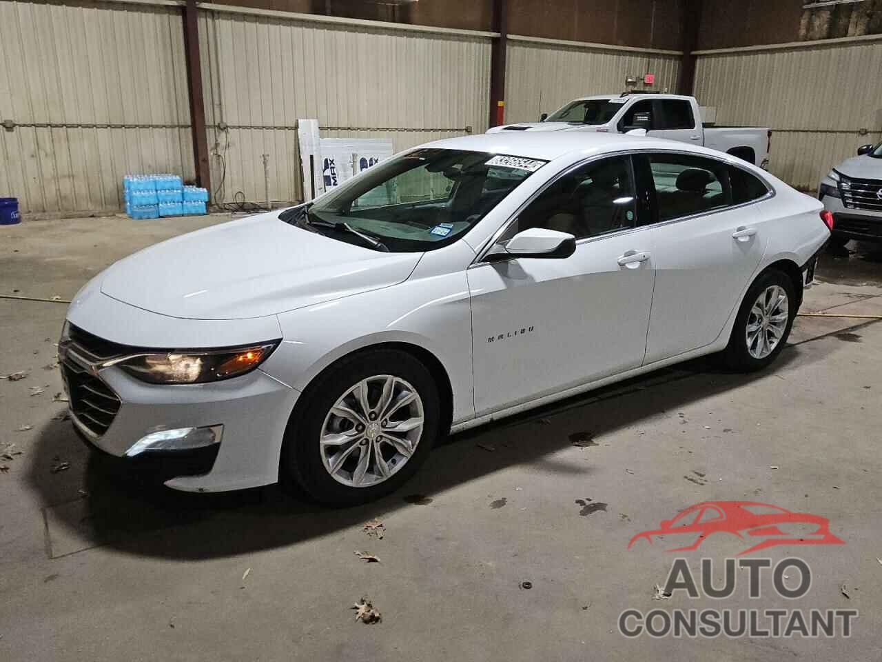 CHEVROLET MALIBU 2022 - 1G1ZD5ST1NF126266