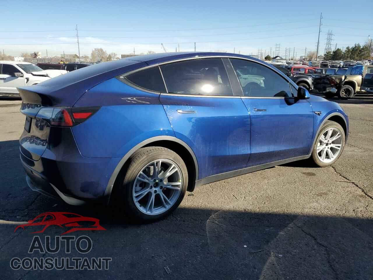 TESLA MODEL Y 2022 - 7SAYGAEE5NF421880