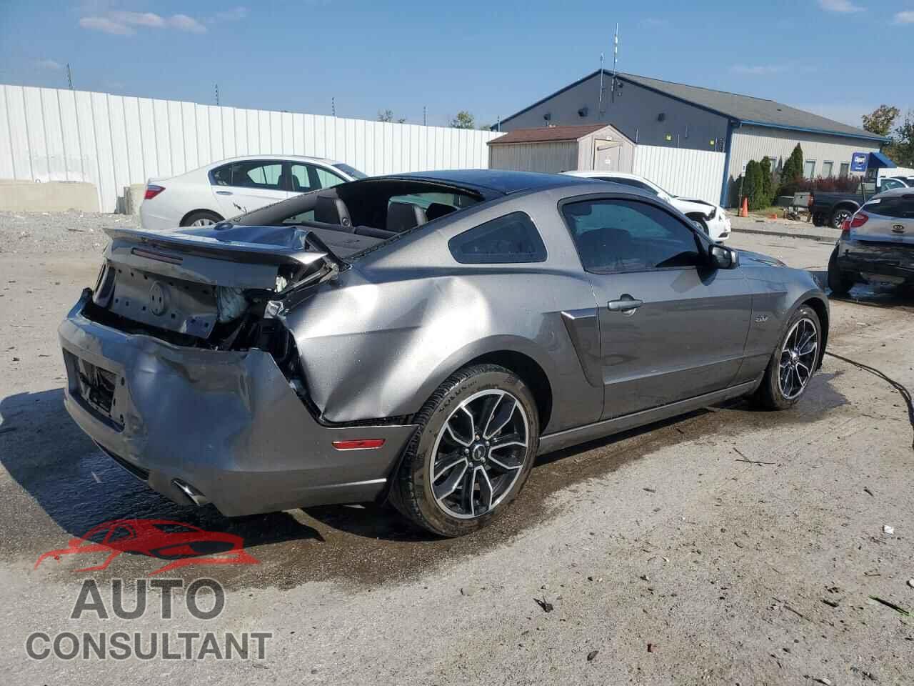 FORD MUSTANG 2013 - 1ZVBP8CF4D5268350