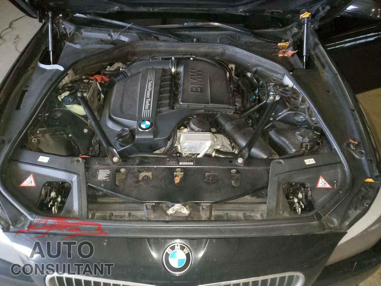 BMW 5 SERIES 2012 - WBAFR7C50CC814858