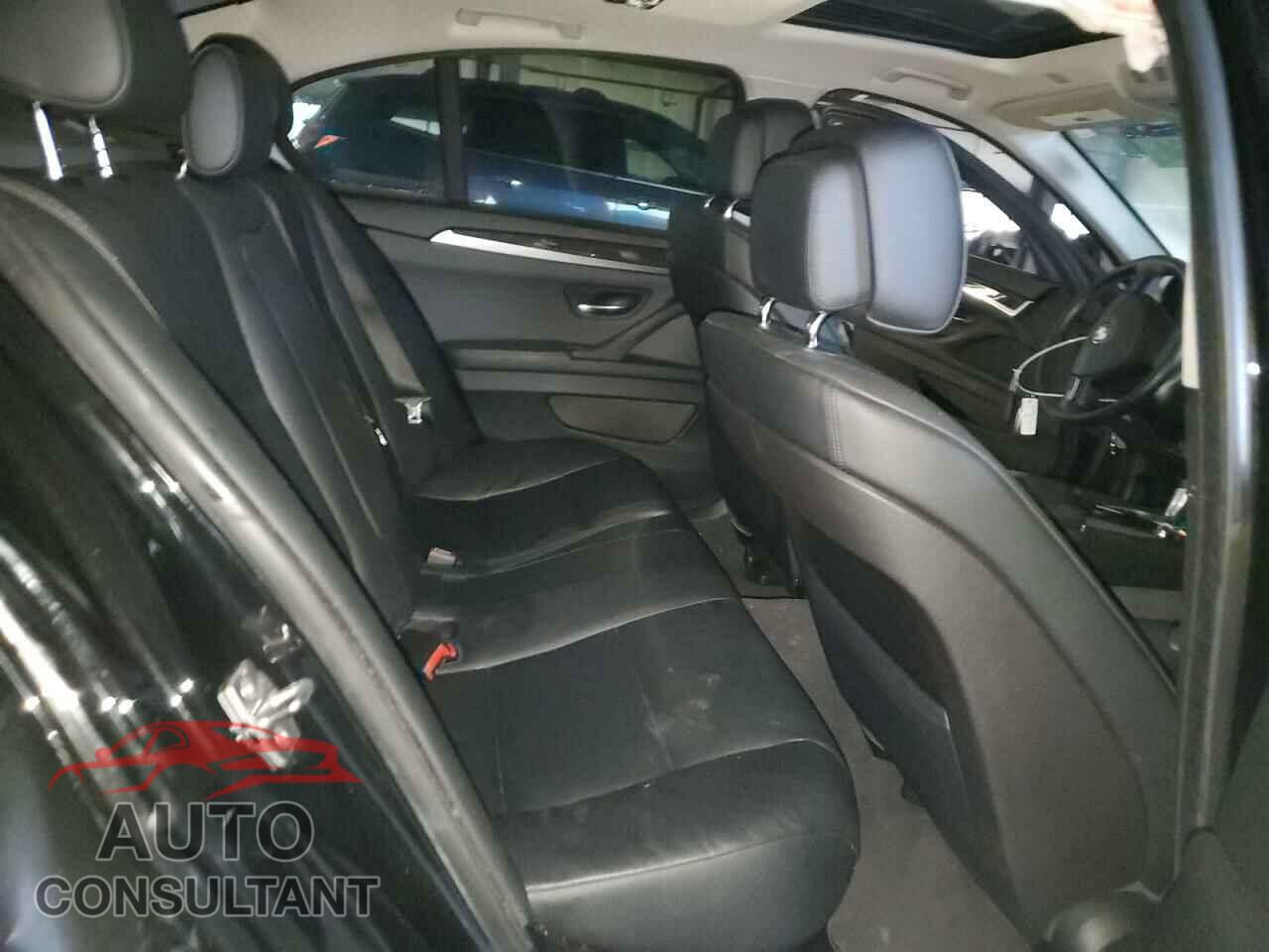 BMW 5 SERIES 2012 - WBAFR7C50CC814858