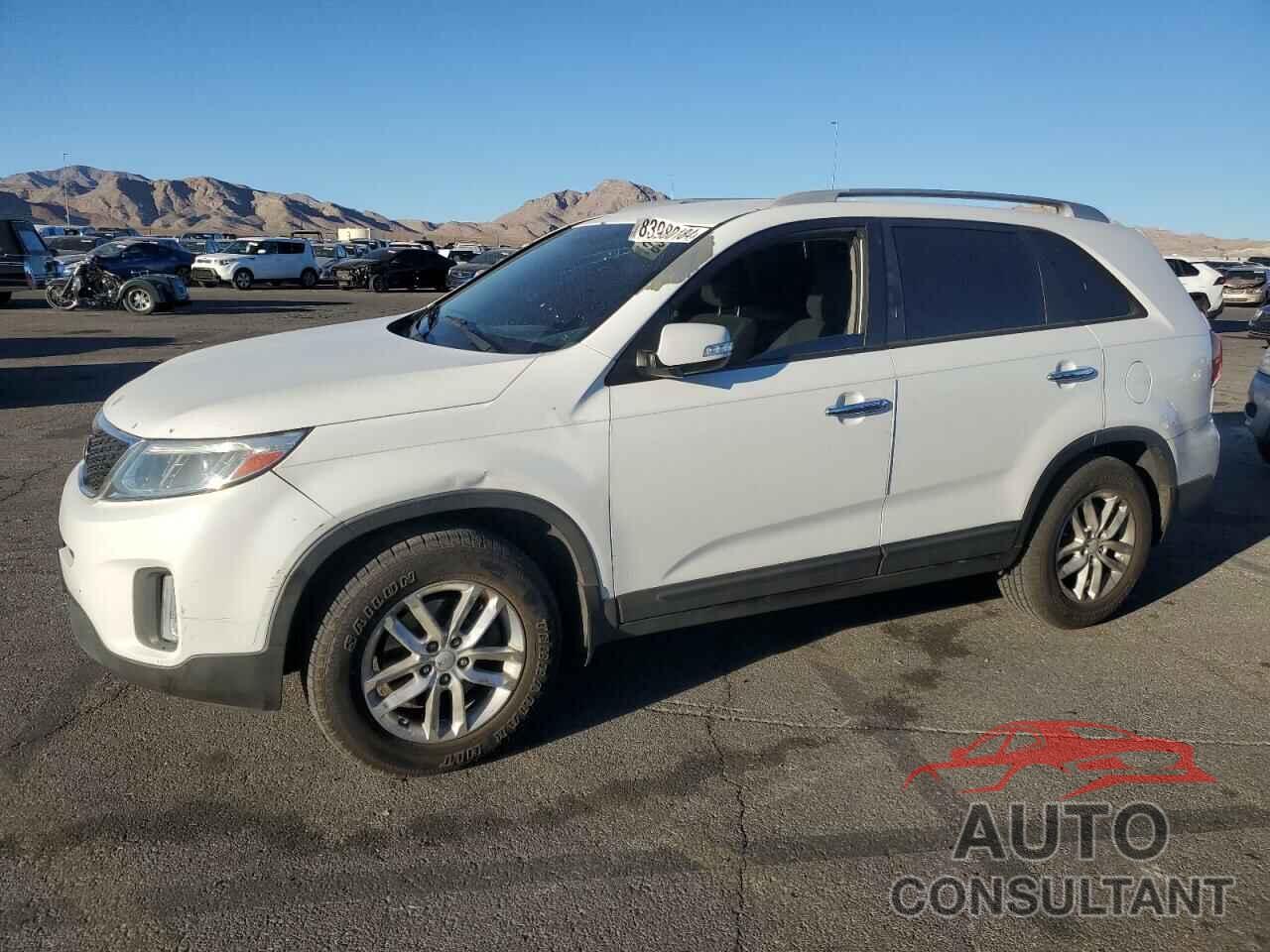 KIA SORENTO 2015 - 5XYKT4A7XFG600031