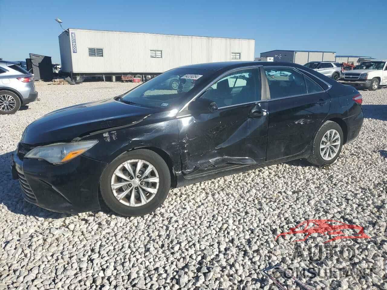 TOYOTA CAMRY 2016 - 4T4BF1FK3GR580015
