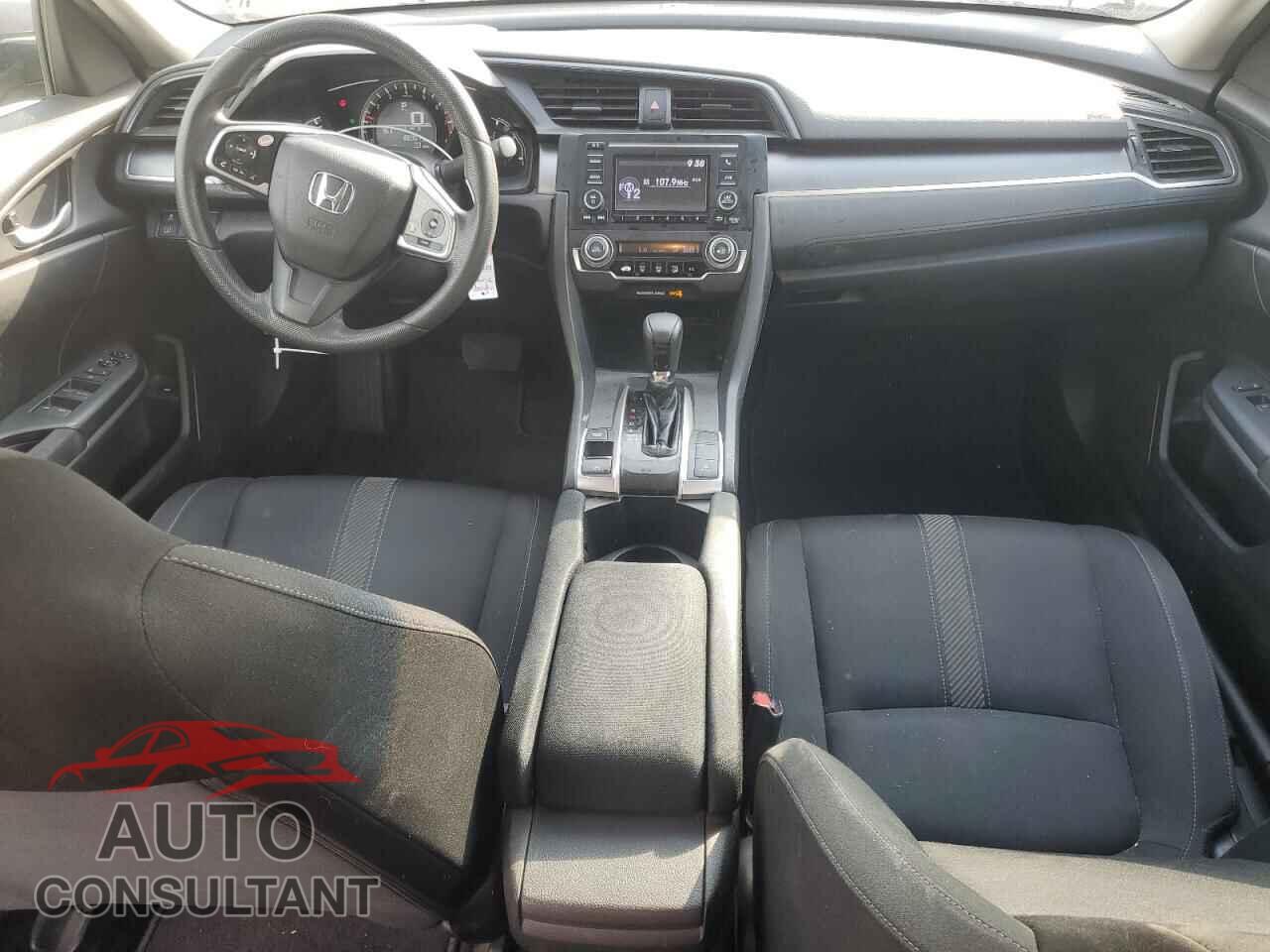HONDA CIVIC 2017 - 2HGFC2F58HH518009