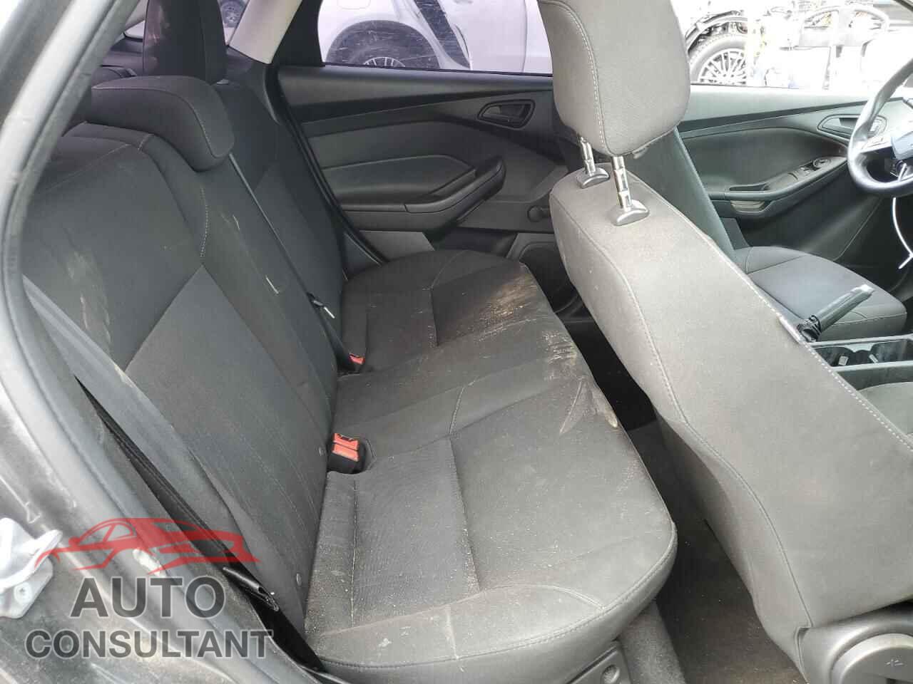 FORD FOCUS 2018 - 1FADP3E29JL312767