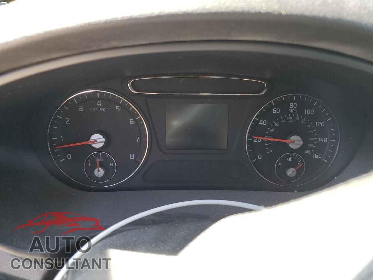 KIA SORENTO 2017 - 5XYPG4A56HG219448